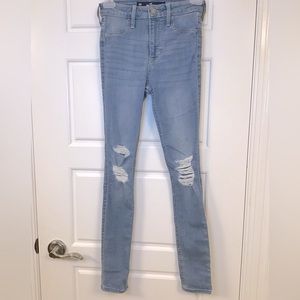 Hollister Ripped High-Rise Jean Leggings